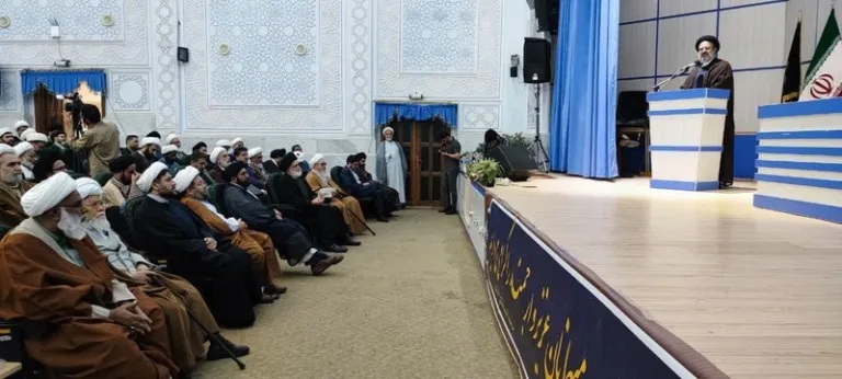 جلسه هم اندیشی و سخنرانی مسئول محترم مرکز ارتباطات و بین الملل حوزه های علمیه در جمع طلاب و اساتید موسسه آموزش عالی حوزوی خاتم النبیین صلی الله علیه و آله وسلم