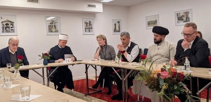 دیدار نخستوزیر نروژ با نمایندۀ مسجد شیعی اسلو