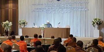 رئيس منظمة الثقافة والعلاقات الإسلامية الإيرانية : التحالف العالمي لقادة الأديان يمثل استجابة للآلام الإنسانية المشتركة