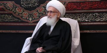 آية الله العظمى نوري الهمداني: أي فتنة هي خيانة للنظام والثورة