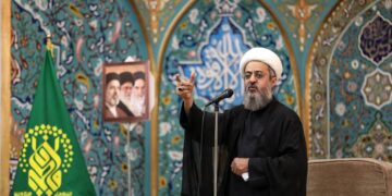 تکیه بر آمریکا هیچ‌گاه راه نجات نبوده و نخواهد بود