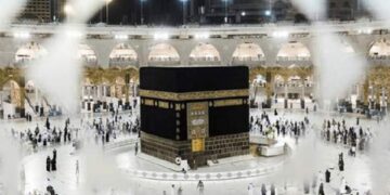 دعوة علماء العراق للحجاج لأداء مناسك الحج نيابةً عن القائد الشهيد