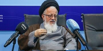 ترحيب الحكومة العراقية بإقامة تشييع القائد الشهيد للثورة في العراق