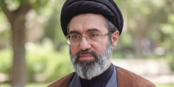 قائد الثورة يوافق على العفو وتخفيف العقوبات عن 2577 مداناً بمناسبة ولادة النبي الأكرم والإمام الصادق (عليهما السلام)