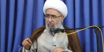 المجلس الأعلى للحوزات العلميّة : رجال الدين يتحمّلون مسؤوليّةً تاريخيّةً في صون الوحدة الوطنيّة