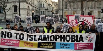 الإسلاموفوبيا في الانتخابات الأمريكية.. لماذا يستدعيها الحزب الجمهوري؟