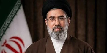قائد الثورة: مؤشرات التأثير البارز لقوى الأمن الداخلي الإيراني في الحروب الأخيرة أصبحت أكثر وضوحاً
